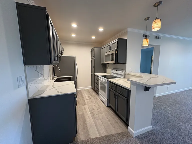 436 N Bellflower Blvd #201 — Photo 46