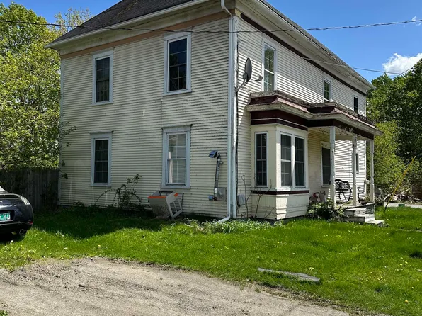 95 Autumn Street, Newport City, VT 05855