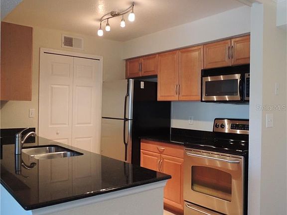 2nd image of 3269 Haviland Ct APT 203