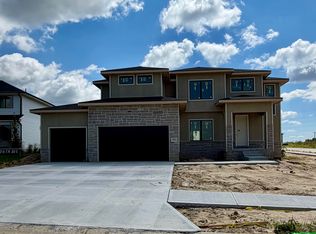 5401 196th Ave, Elkhorn, NE 68022