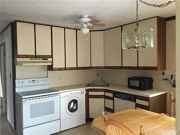 5th image of 115 Bayberry Ln