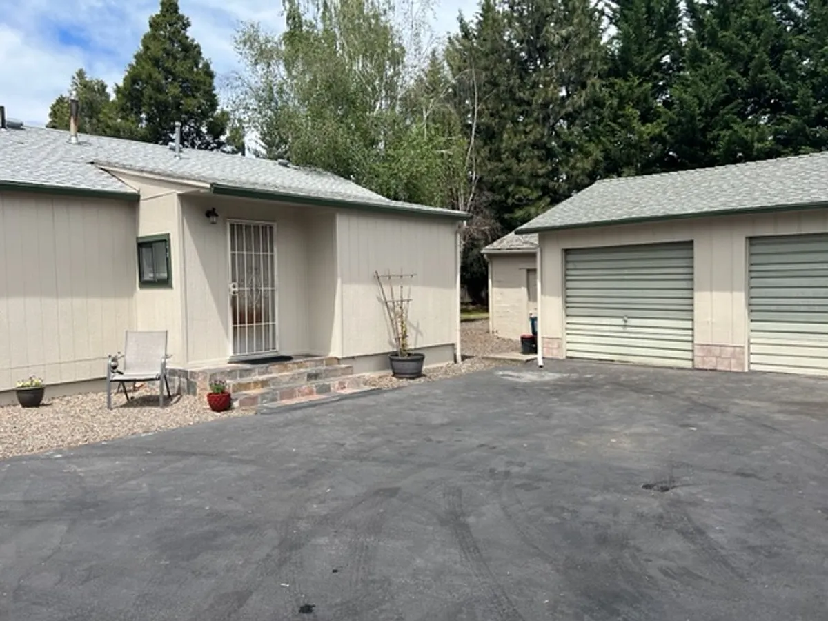 Building Photo - 2810 Table Rock Rd