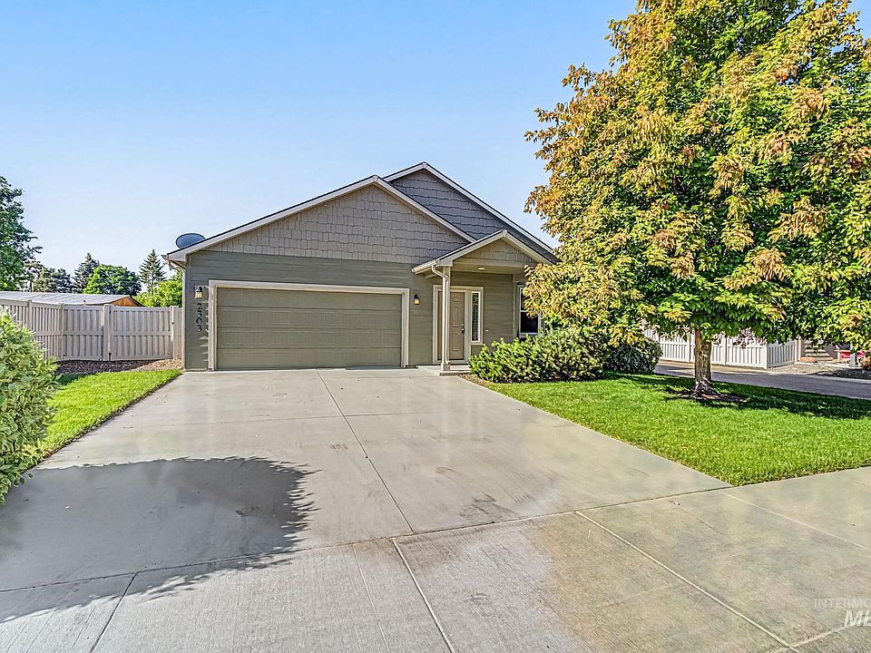 1st image of 2303 E Elm Grove Dr