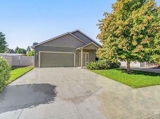 2303 E Elm Grove Dr, Nampa, ID 83686
