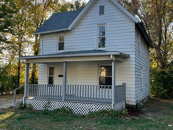 4th image of 1032 Woodlawn Ave