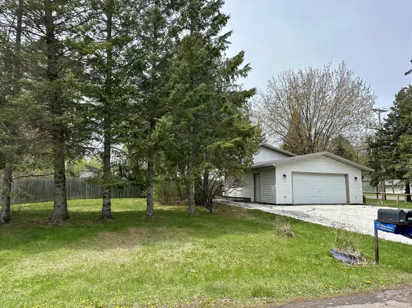 2731 Triggs Ave, Duluth, MN 55811