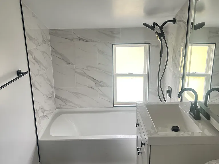 1717 E Jackson Ave — Photo 12