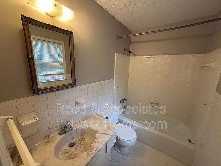 2292 Eastover Dr — Photo 12