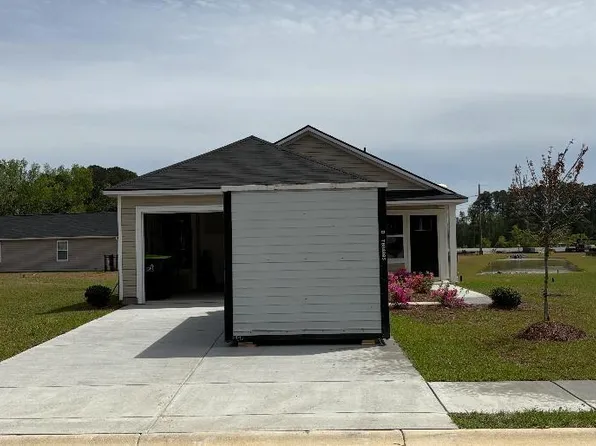 208 Birchwood Dr., Longs, SC 29568