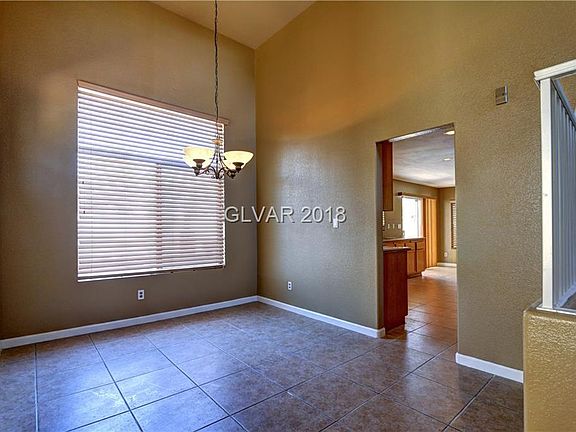 5th image of 1710 Singing Bird Ln
