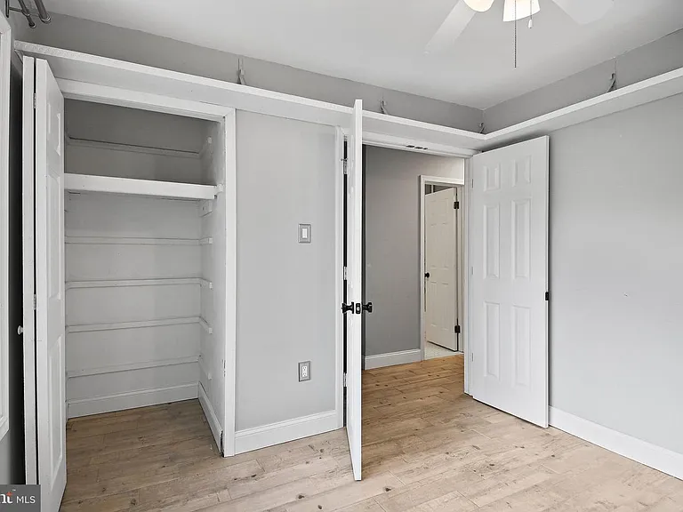 511 Avondale Dr — Photo 38