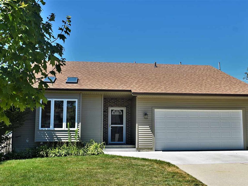1st image of 1115 Barnett Dr