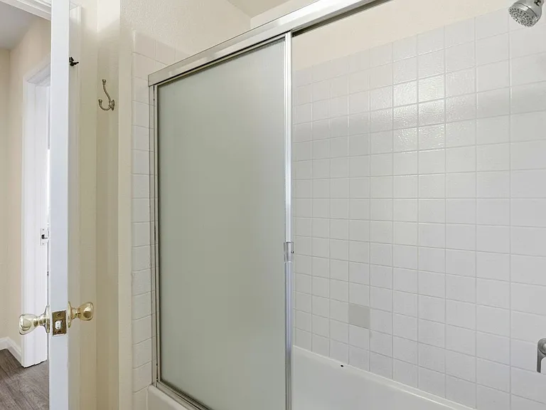 663 Albion Dr — Photo 27