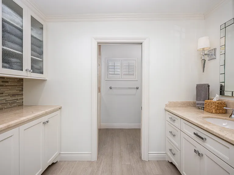 1706 W Oceanfront — Photo 45