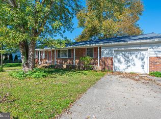 121 Maple Dr, Berlin, MD 21811