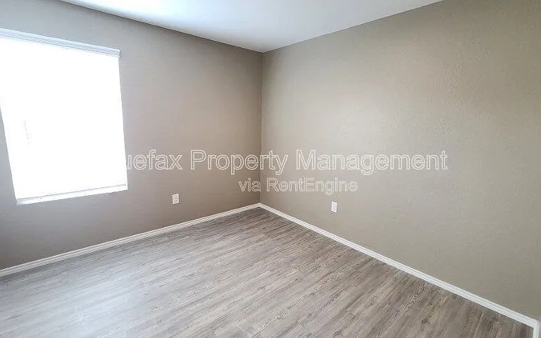 13869 Llama Pl — Photo 13