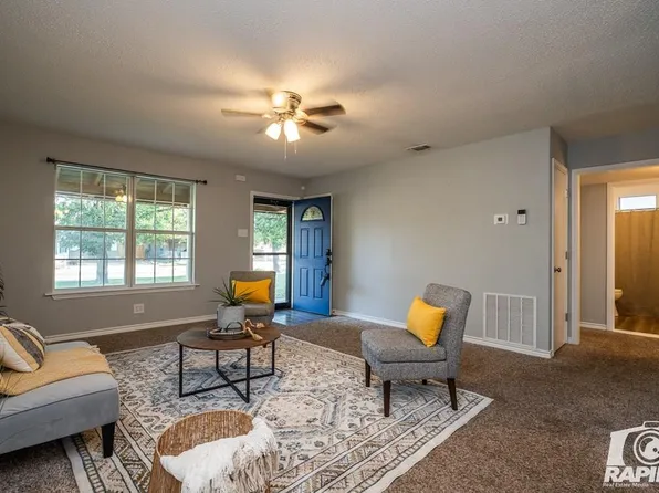 321 River Oaks St, San Angelo, TX 76903