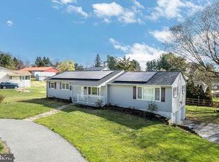 1707 Northview Dr, Hampstead, MD