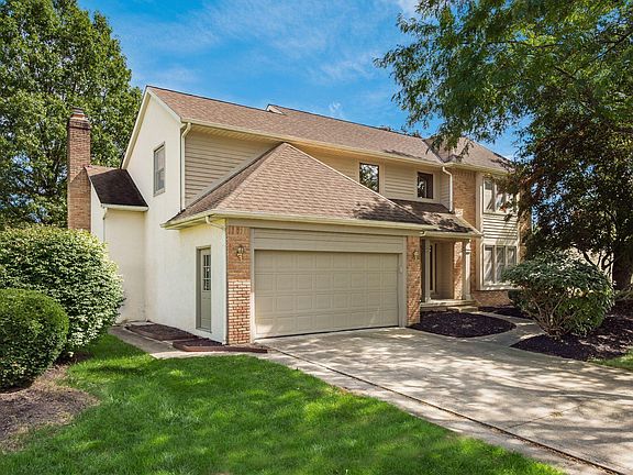 2nd image of 12764 Ardine Ct