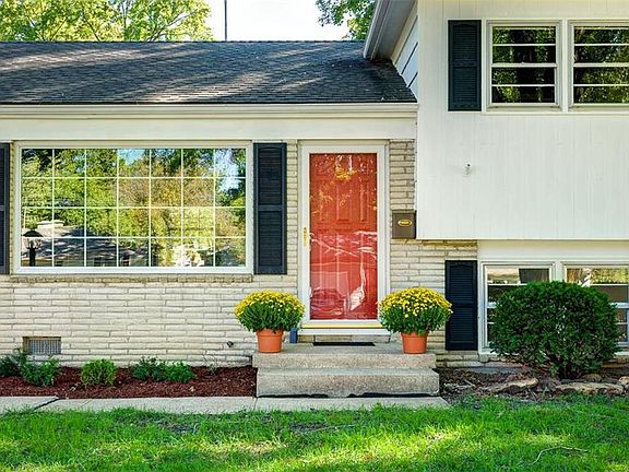4th image of 10009 Horton Dr