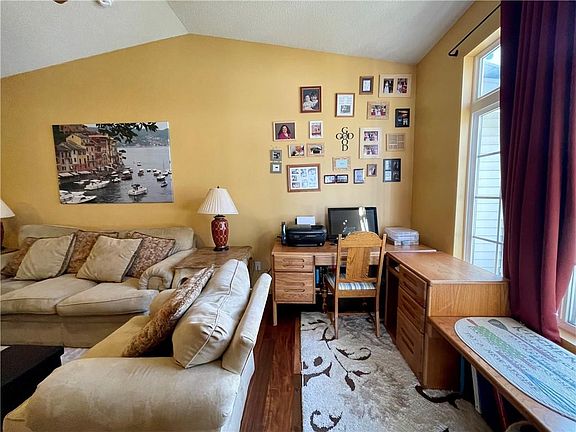5th image of 9517 Ironwood Ln