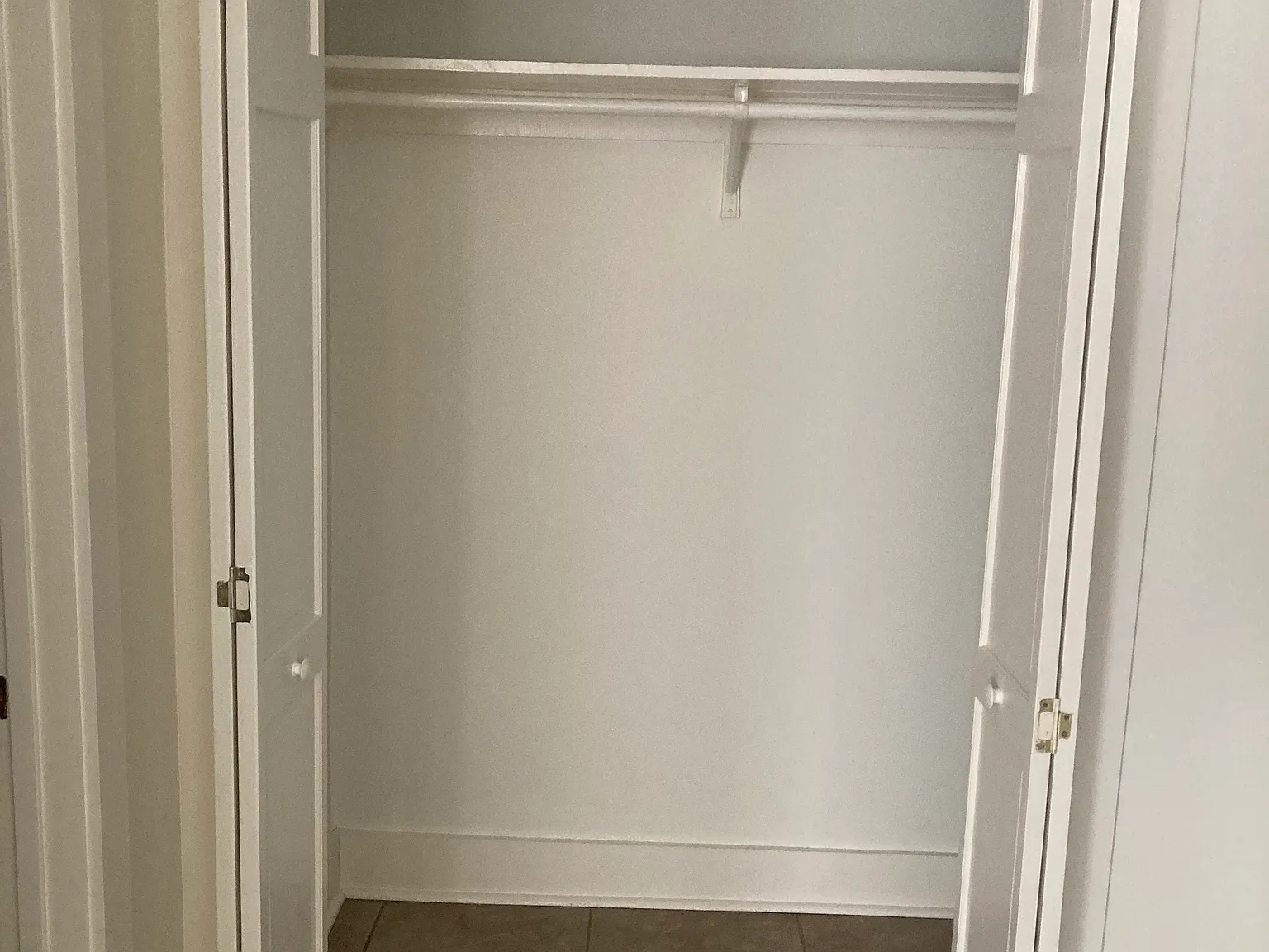 Studio, 250 sqft, $700 — Photo 4