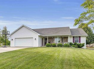 2184 Redpepper Trl, Suamico, WI 54313