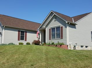 1574 Early Spring Dr, Lancaster, OH 43130