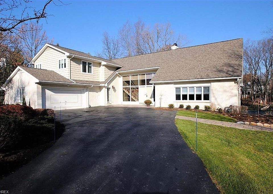 1st image of 26651 Shaker Blvd