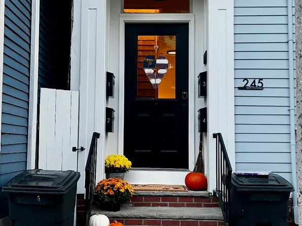 245 W 5th St, South Boston, MA