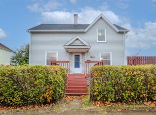 370 Hudson St, New Waterford, NS B1H3P6