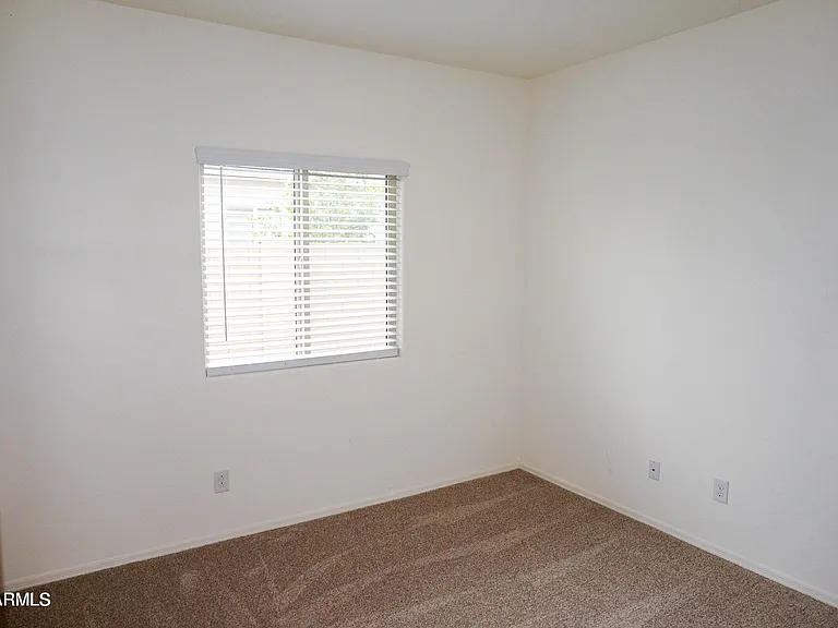 104 E Moonlight Trl — Photo 20