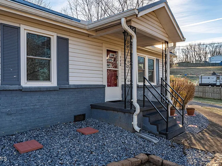 172 Hopper Rd — Photo 37