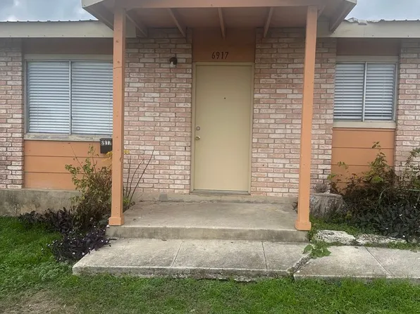 6917 Basilwood Dr, San Antonio, TX 78213
