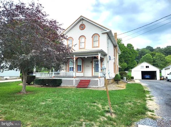 3876 Cortland Rd, New Paris, PA 15554