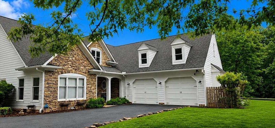 1st image of 835 Breedlove Rd