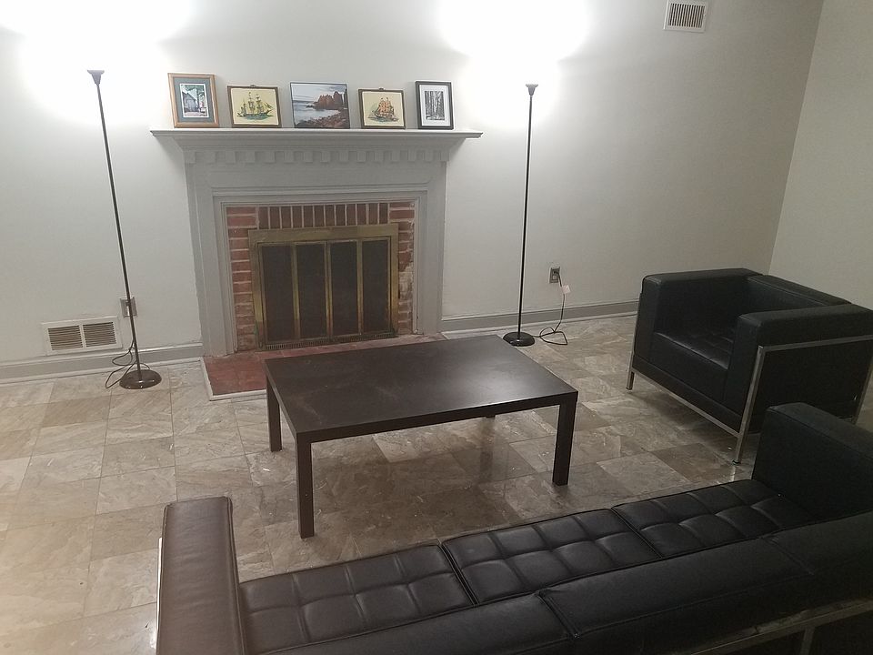 2nd image of 8610 Woodbrook Ln