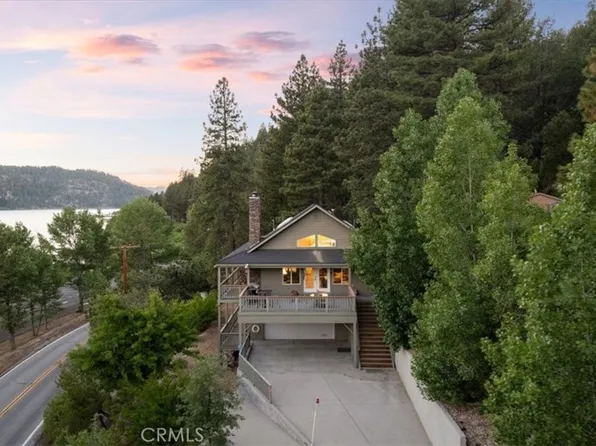 38960 N Shore Dr, Fawnskin, CA 92333
