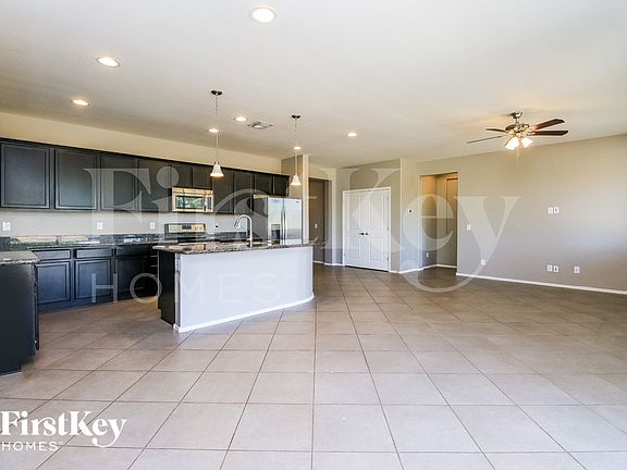 4th image of 22908 S 226th St