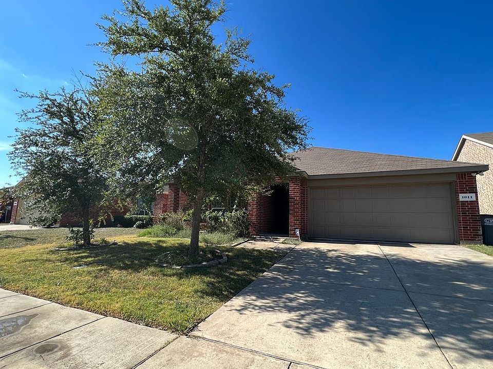 1st image of 1011 Meadow Green Ct