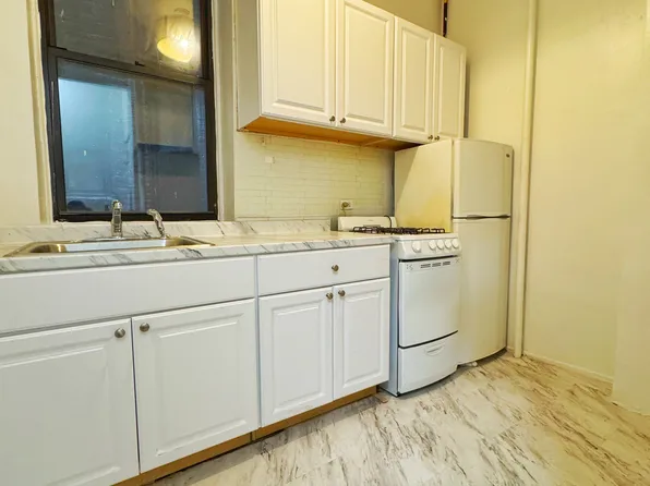 158 1st Avenue image 1 of 12