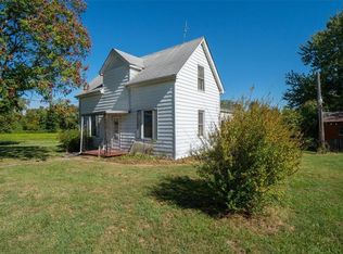 7822 Jacks Run Rd, Freeburg, IL 62243