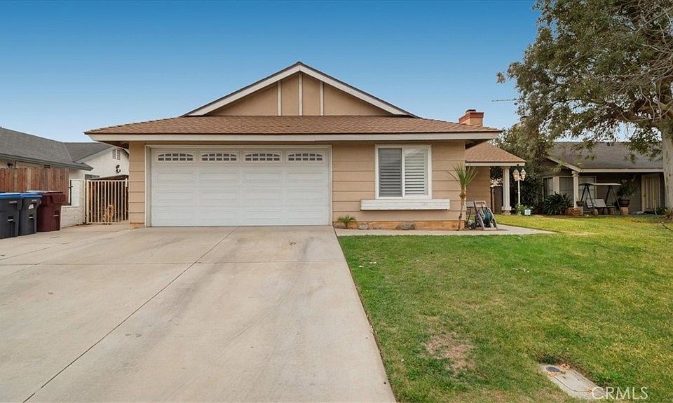 1st image of 22663 Kinross Ln