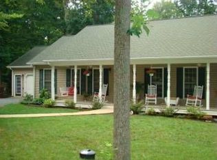 105 Riverside Dr, Palmyra, VA 22963