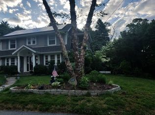 21 Hillcrest Rd, Framingham, MA 01702