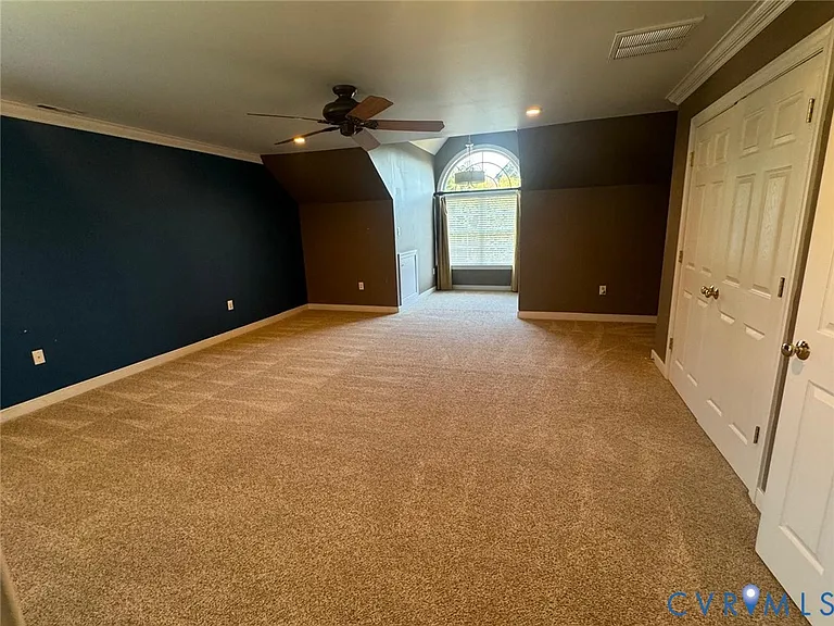 5708 Carrington Hills Dr — Photo 18