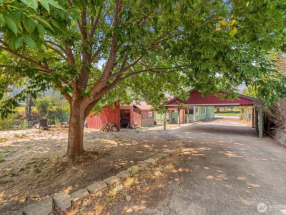 5th image of 8811 Entiat River Road