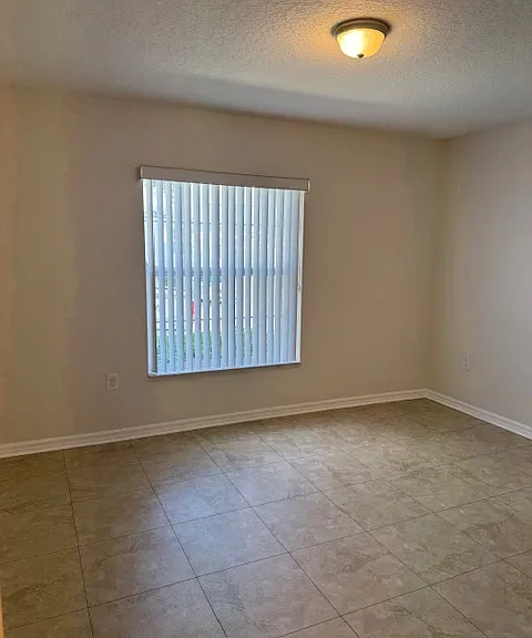 Guest Bedroom #2