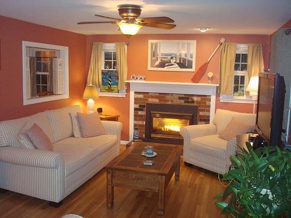3rd image of 50 Buckwood Dr