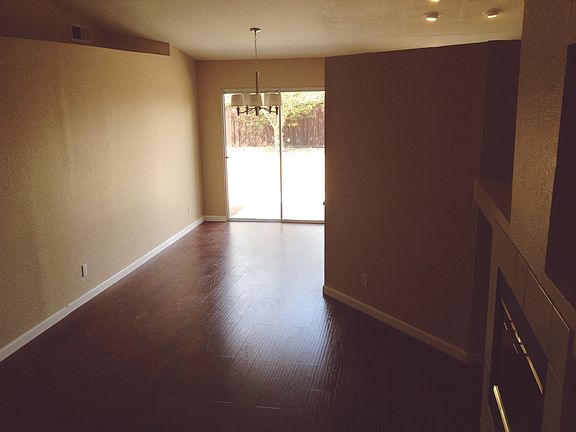 5th image of 11756 Portola Ct